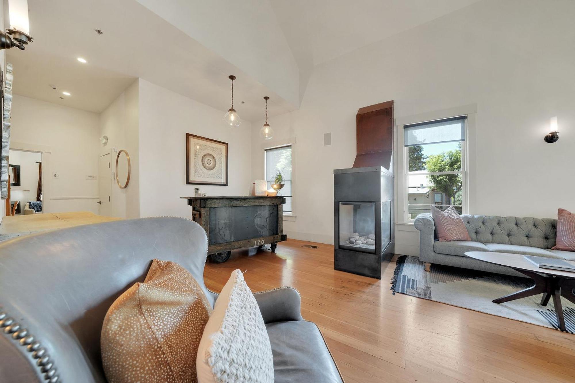 Hanford House Inn Sutter Creek Экстерьер фото