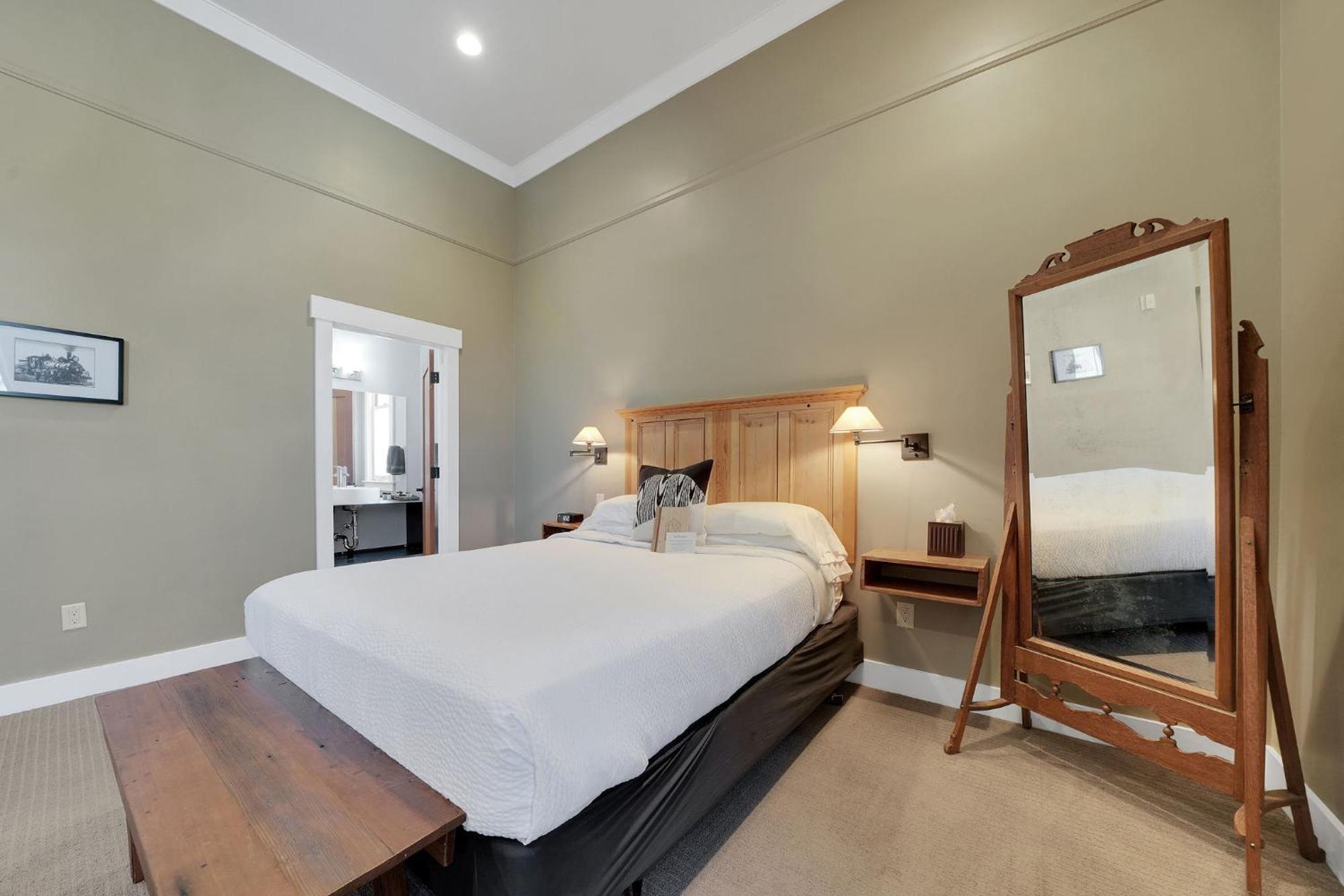 Hanford House Inn Sutter Creek Экстерьер фото